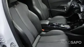 Peugeot e-2008 de 2025