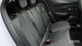 Peugeot e-2008 de 2025