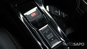 Peugeot e-2008 de 2025