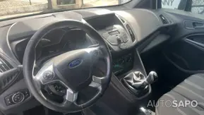 Ford A de 2016