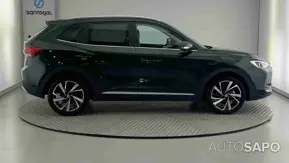 MG ZS de 2025