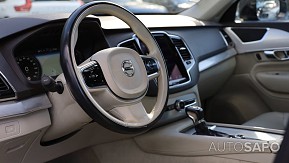 Volvo XC90 2.0 D4 Momentum de 2016