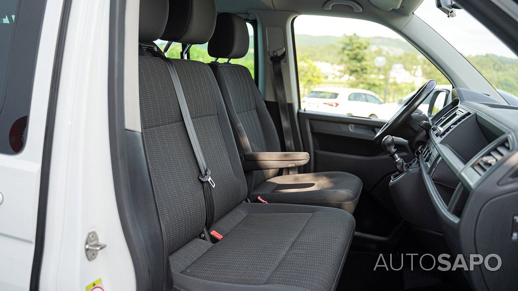 Volkswagen Caravelle 2.0 TDI BM Comfortline de 2017