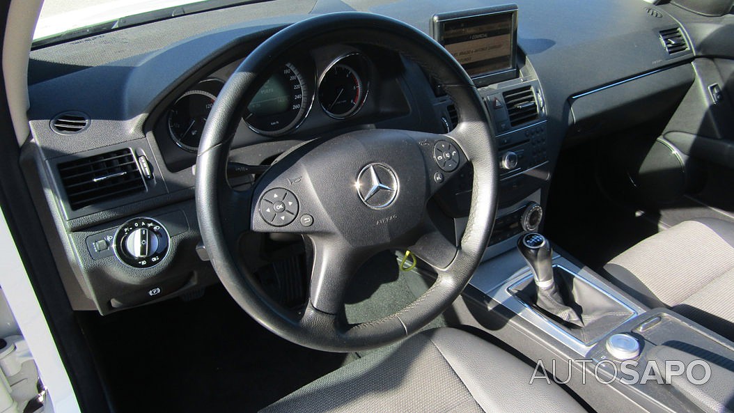 Mercedes-Benz Classe C 200 CDi Avantgarde BlueEfficiency de 2009