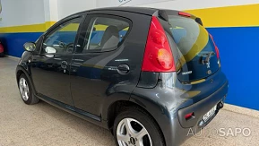 Peugeot 107 1.0 Trendy 2 Tronic de 2010