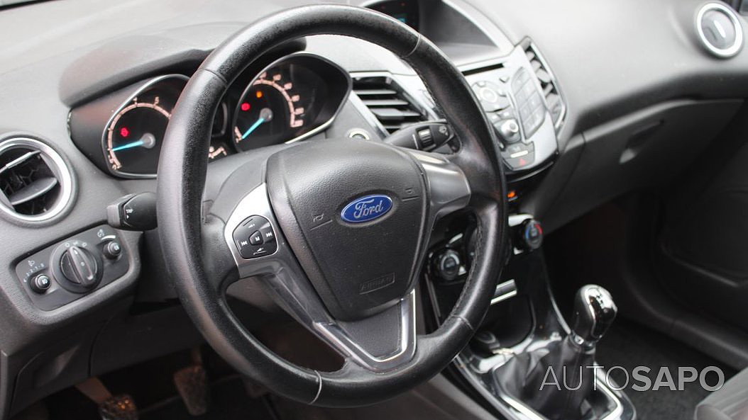 Ford Fiesta 1.0 Ti-VCT Titanium de 2015