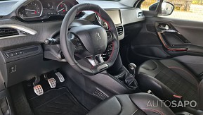 Peugeot 208 1.6 HDI de 2015