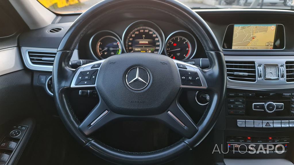 Mercedes-Benz Classe E 300 BlueTEC Hybrid Avantgard de 2014