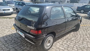 Renault Clio 1.4 Baccara de 1993