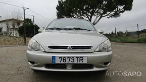 Kia Rio Break 1.3 LS Confort de 2002