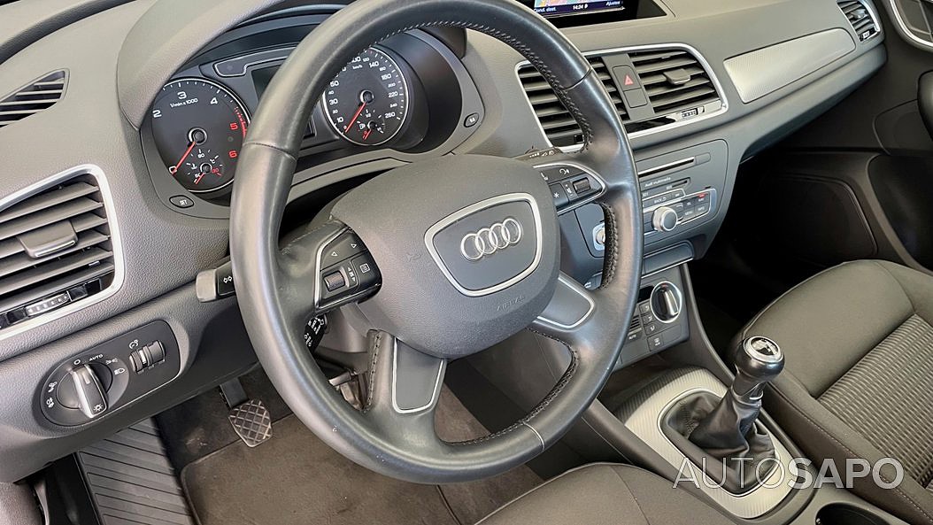 Audi Q3 2.0 TDI Design de 2016