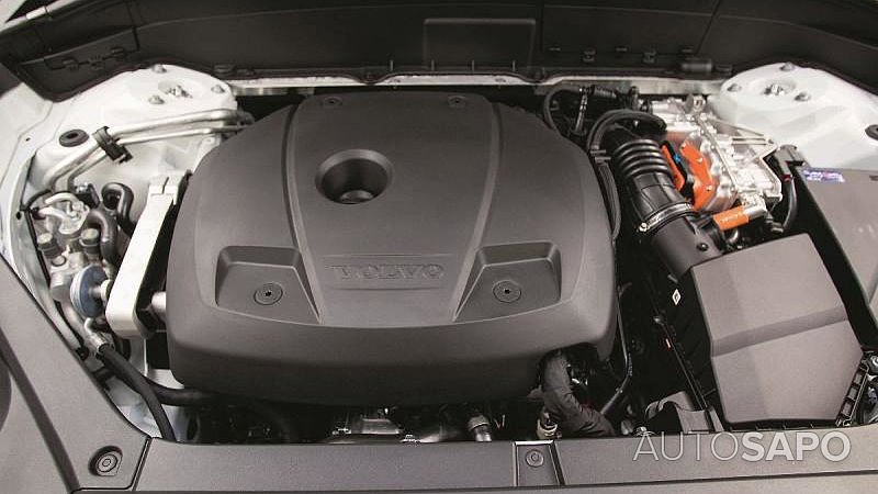 Volvo XC90 2.0 T8 PHEV R-Design AWD de 2015