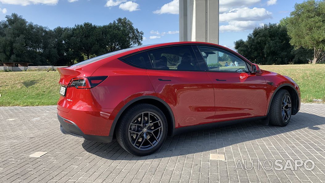 Tesla Model Y Long-Range Dual Motor AWD de 2022