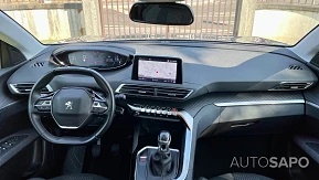 Peugeot 3008 1.5 BlueHDi Active Pack de 2019