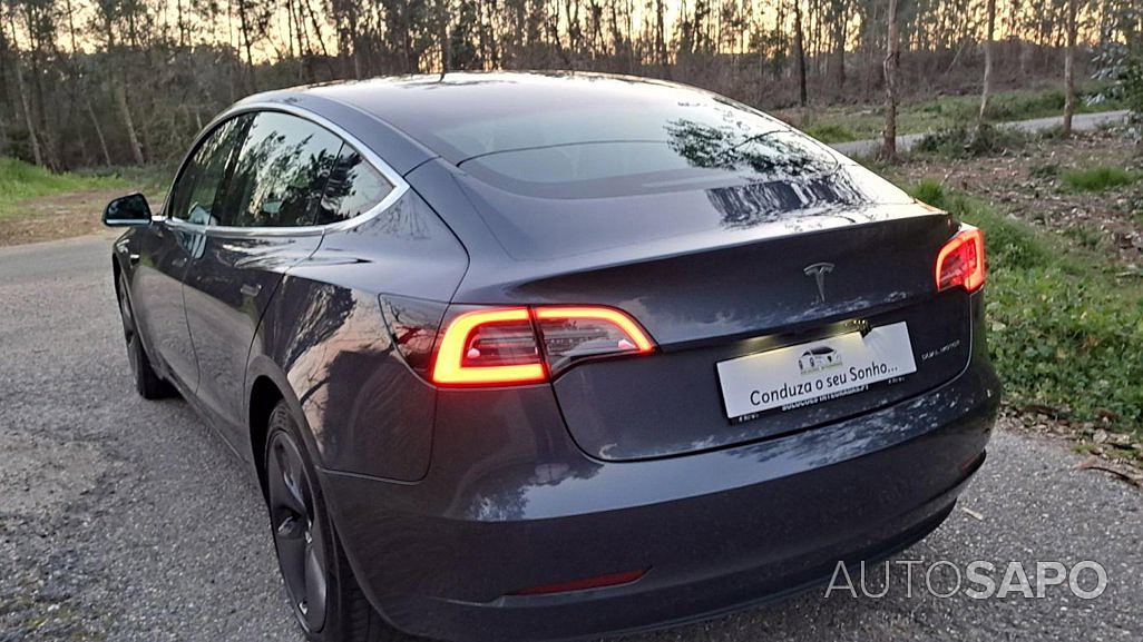 Tesla Model 3 Long-Range Dual Motor AWD de 2020