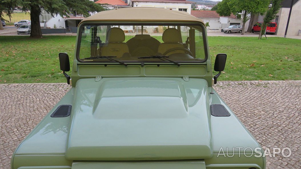 Land Rover Defender de 2012