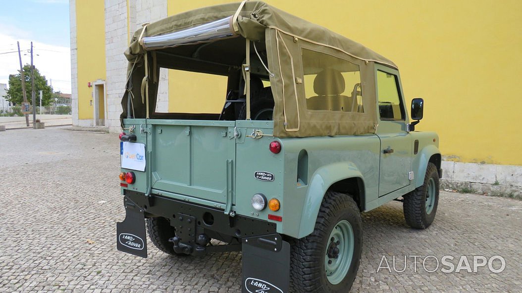 Land Rover Defender de 2012