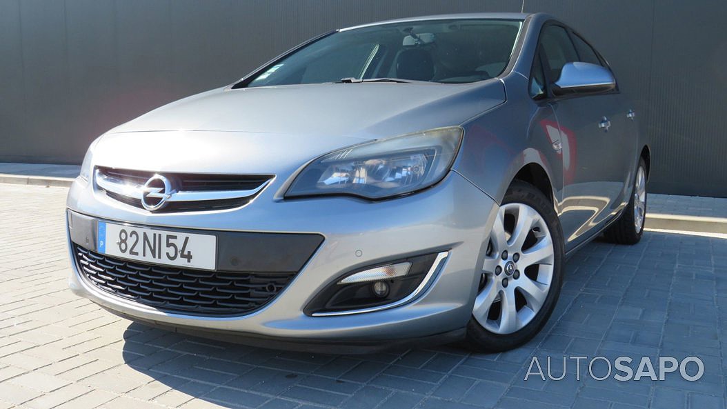 Opel Astra de 2012