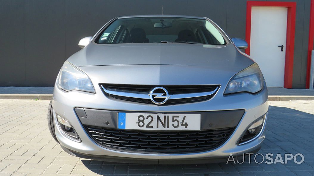 Opel Astra de 2012