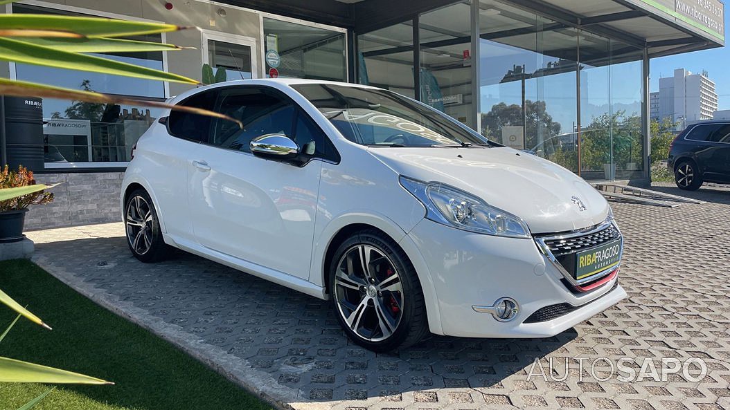 Peugeot 208 de 2015