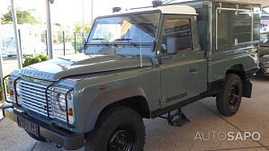 Land Rover Defender de 2011