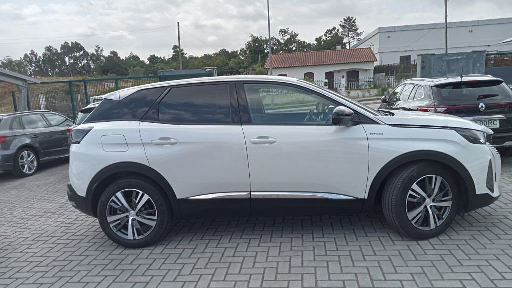 Peugeot 3008 1.6 Hybrid Allure Pack e-EAT8 de 2022