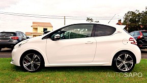 Peugeot 208 de 2015