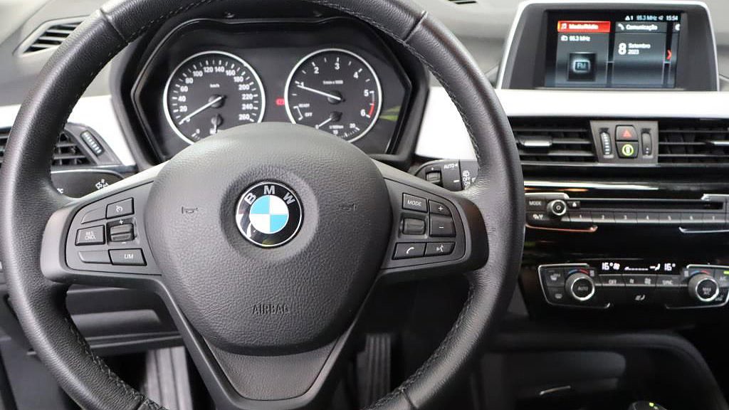 BMW X1 18 d sDrive Auto Advantage de 2017