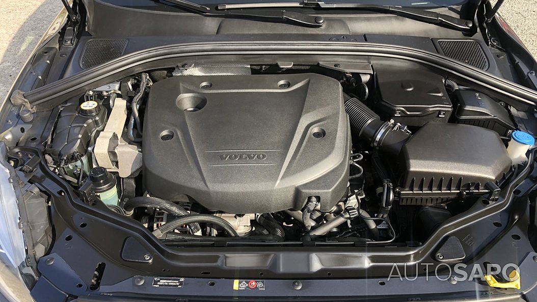 Volvo XC60 2.0 D4 Momentum Geartronic de 2015
