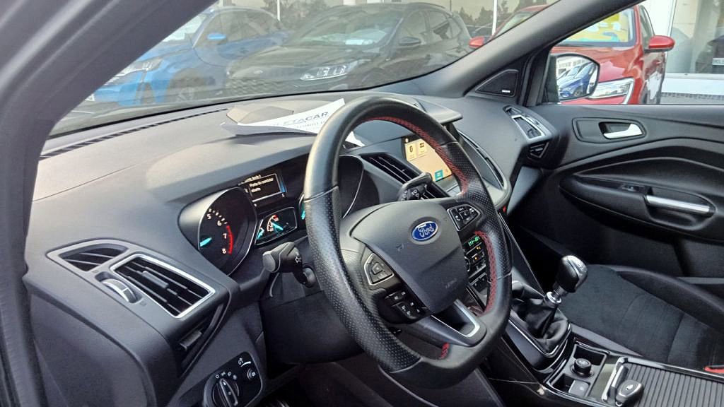 Ford Kuga 1.5 EcoBoost ST-Line X de 2019