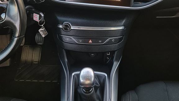 Peugeot 308 1.6 BlueHDi Allure de 2014