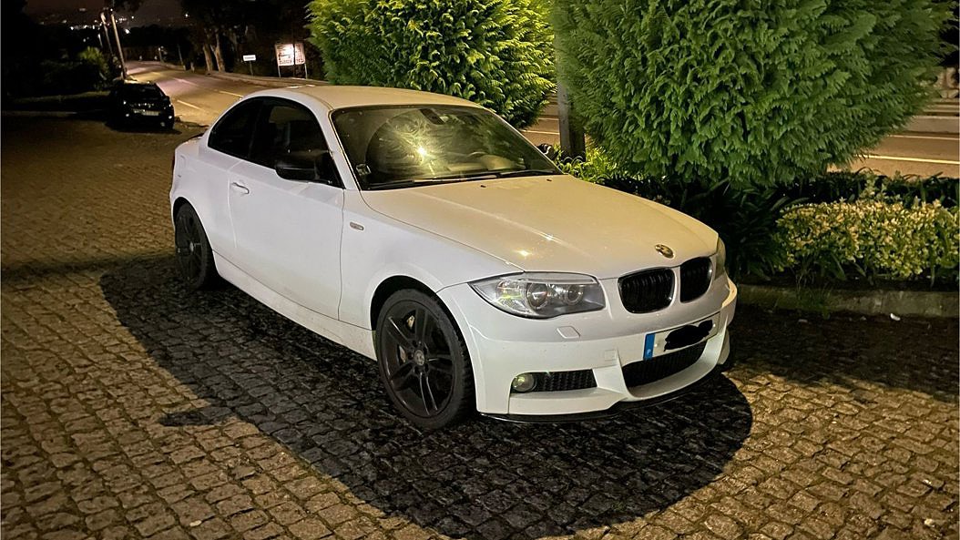 BMW Série 1 123 d de 2011