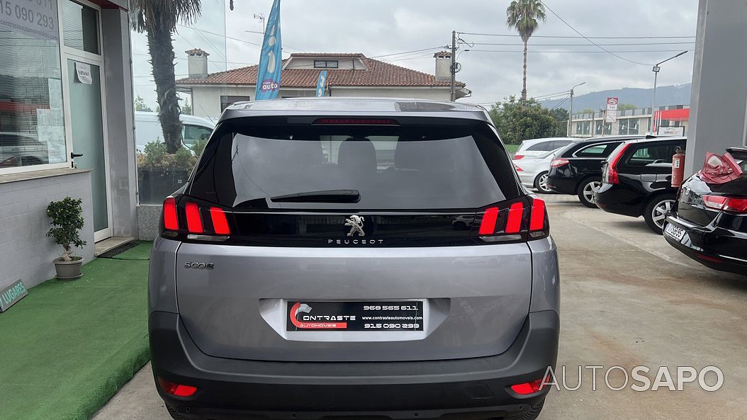 Peugeot 5008 1.5 BlueHDi Active de 2020