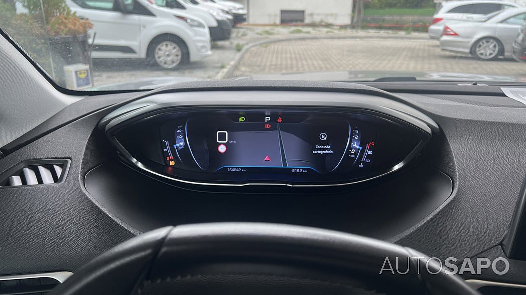 Peugeot 5008 1.5 BlueHDi Active de 2020