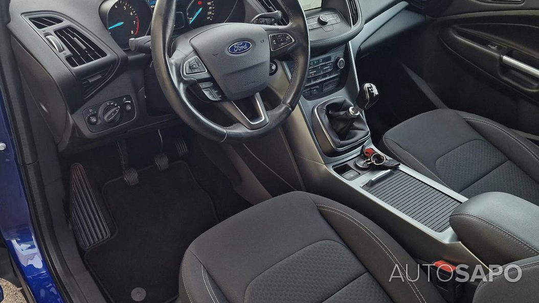Ford Kuga 1.5 EcoBoost Titanium de 2017