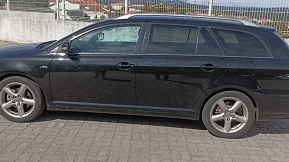 Toyota Avensis 2.2 D-4D Luxury+GPS+Pele de 2007