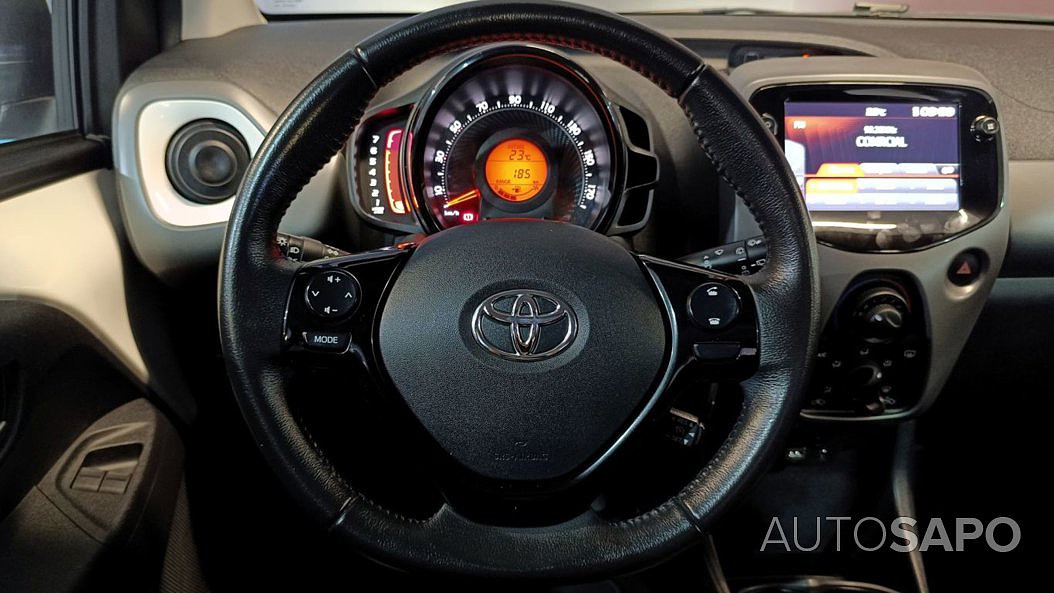 Toyota Aygo 1.0 X-Play de 2021