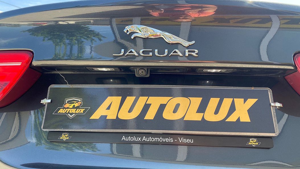 Jaguar XE 2.0 D Portfolio Aut. de 2017