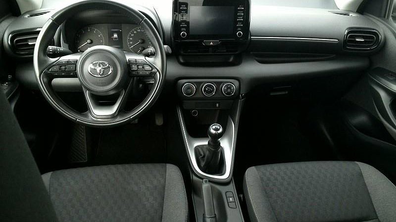 Toyota Yaris 1.0 VVT-i Comfort+Pack Style de 2021