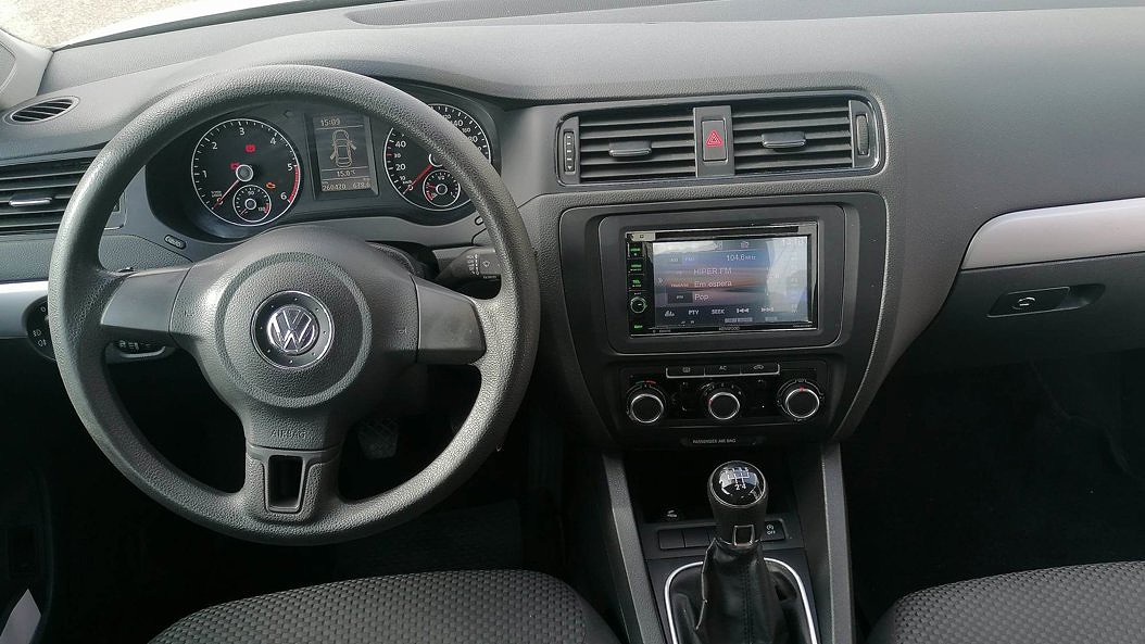 Volkswagen Jetta 1.6 TDi Confortline de 2012