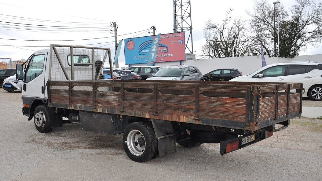 Mitsubishi Canter de 2001