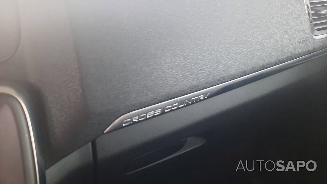 Volvo V40 Cross Country 1.6 D2 Momentum Powershift de 2014