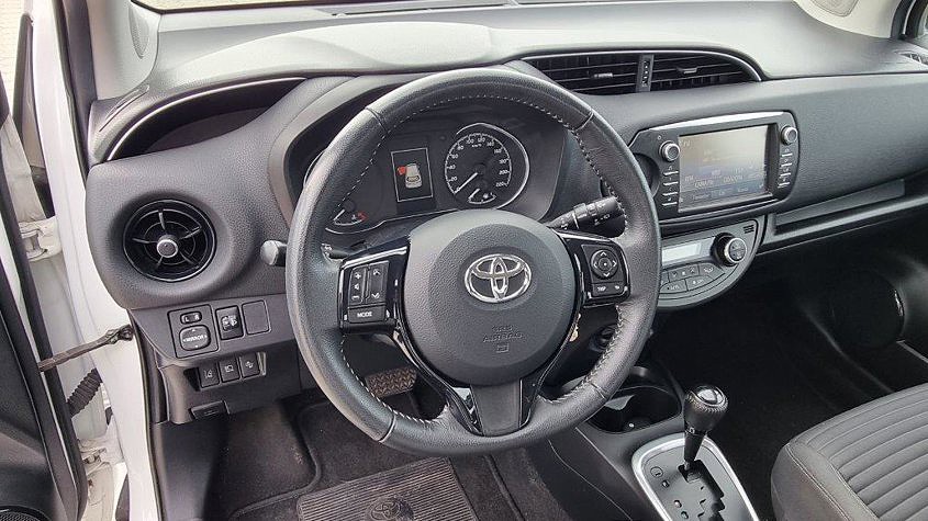Toyota Yaris 1.5 HSD Comfort+P.Style de 2017