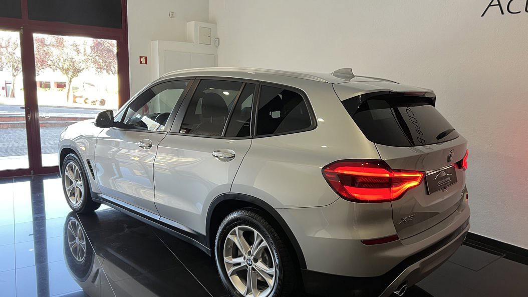 BMW X3 18 d sDrive Advantage Auto de 2020