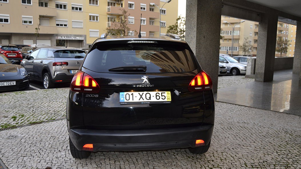 Peugeot 2008 1.2 PureTech Signature de 2019