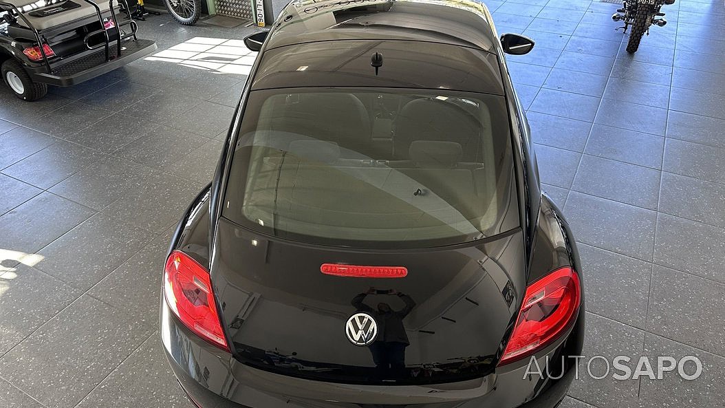 Volkswagen Beetle 1.6 TDi Design de 2012