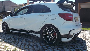 Mercedes-Benz Classe A 45 AMG 4Matic de 2014