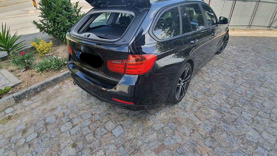 BMW Série 3 318 d Touring de 2012