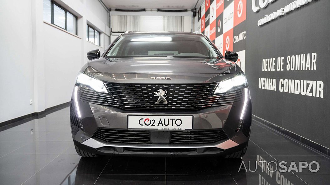 Peugeot 5008 de 2023