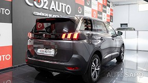 Peugeot 5008 de 2023